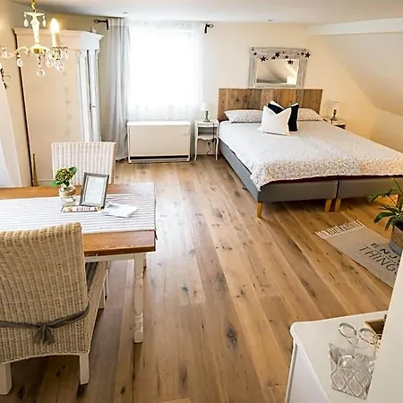 Romantik-suite Nordelsass 3* Oberhoffen-les-Wissembourg